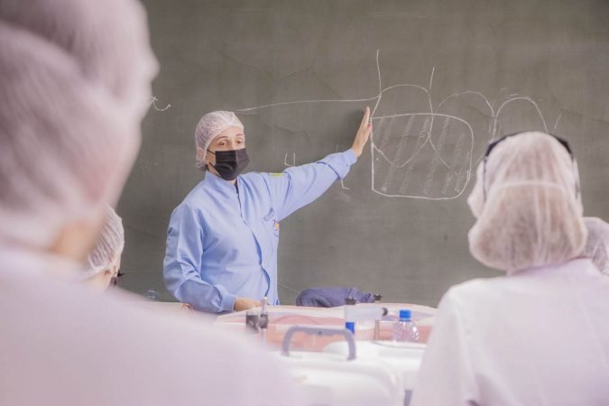 UEPG abre processo seletivo para contratação de professores colaboradores – Concursos Paraná – PR