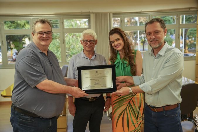 Selo da OAB reconhece excelência dos cursos de Direito das universidades estaduais – Cursos Paraná – PR
