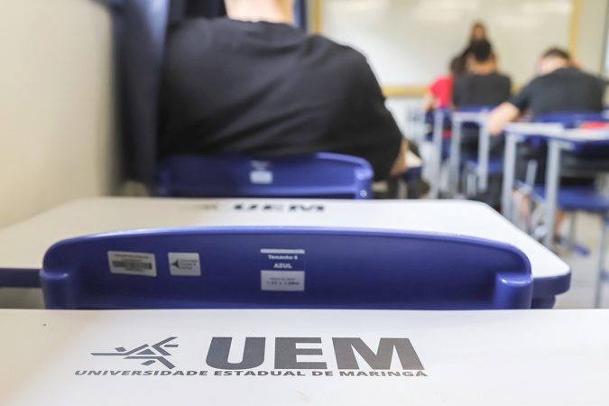 UEM abre concurso com 82 vagas para docentes efetivos; salários vão até R$ 16,5 mil – Concursos Paraná – PR